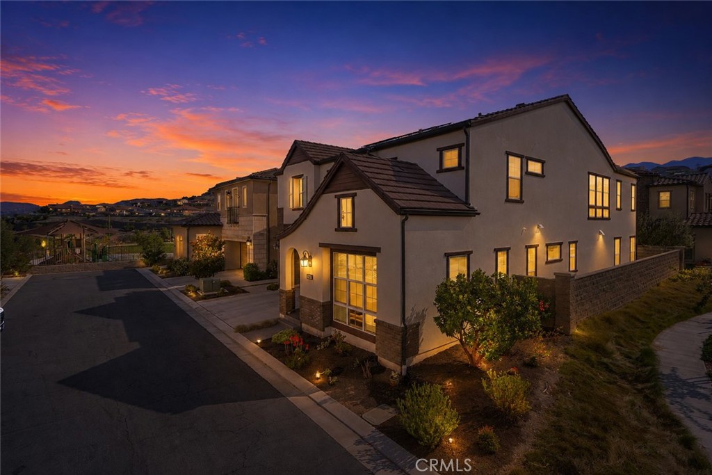 1090 Viejo Hills Drive, Lake Forest, CA 92610 — photo 1
