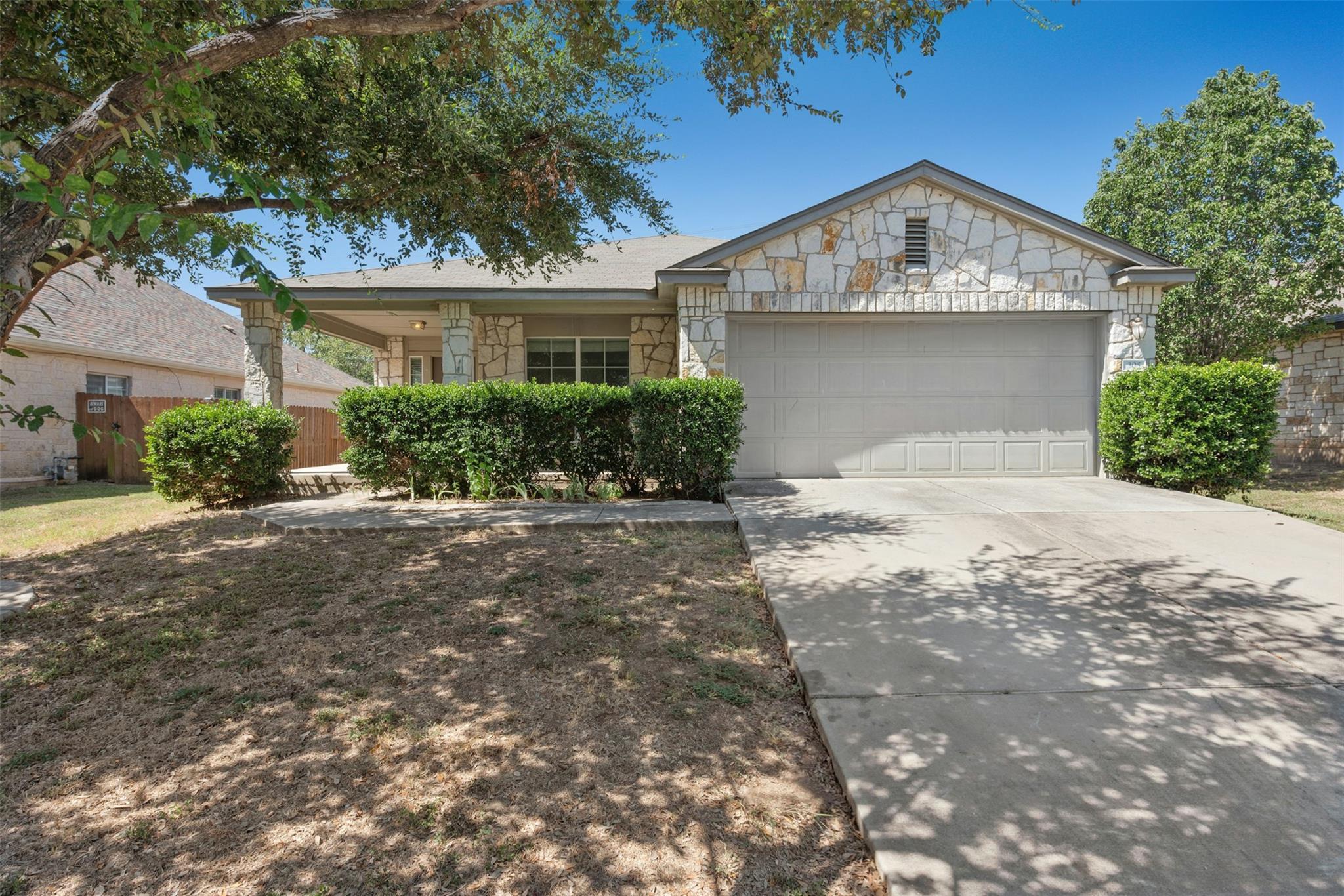 305 Verano, Kyle, TX 78640 — photo 1