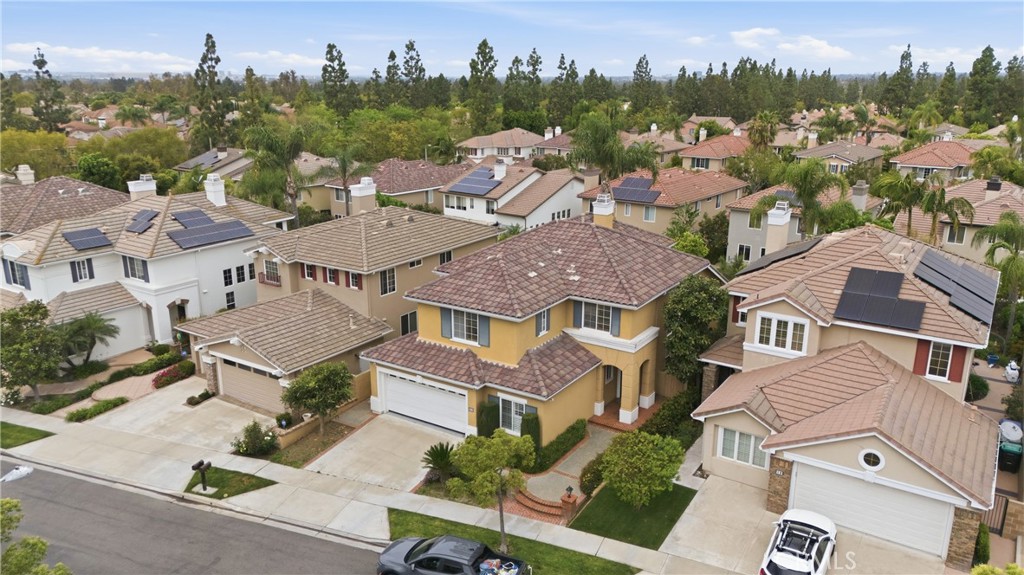21 WEDGEWOOD, Irvine, CA 92620 — photo 1