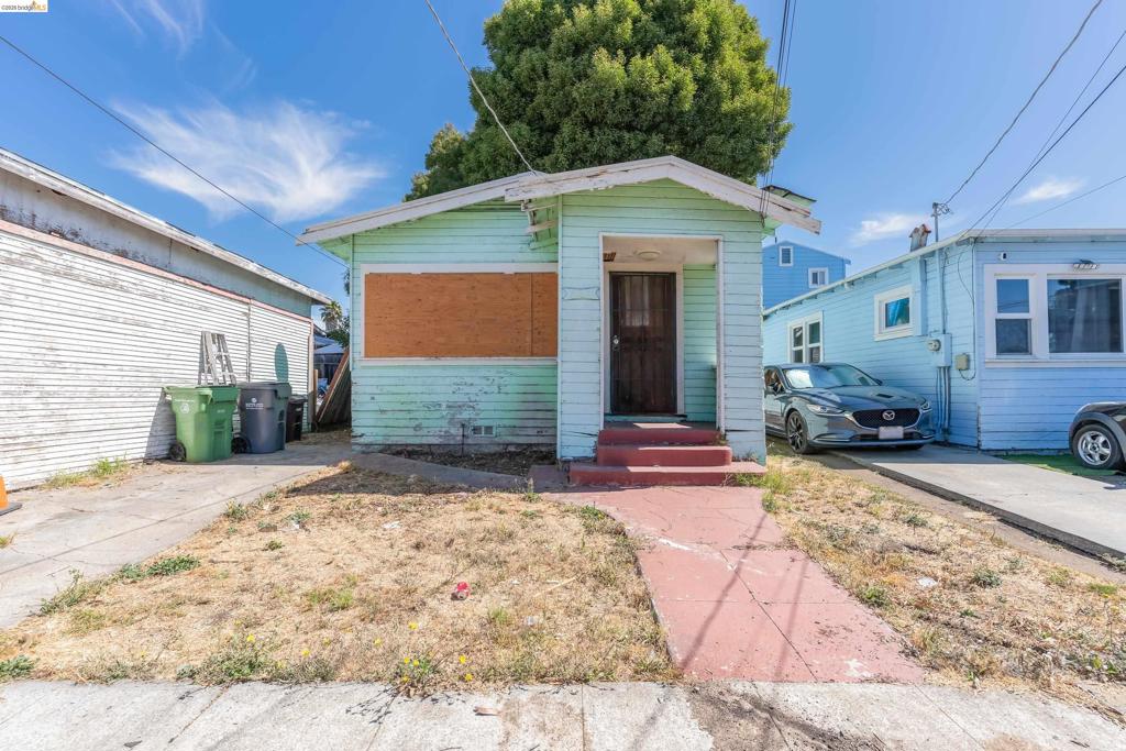 7014 Holly St, Oakland, CA 94621 — photo 1