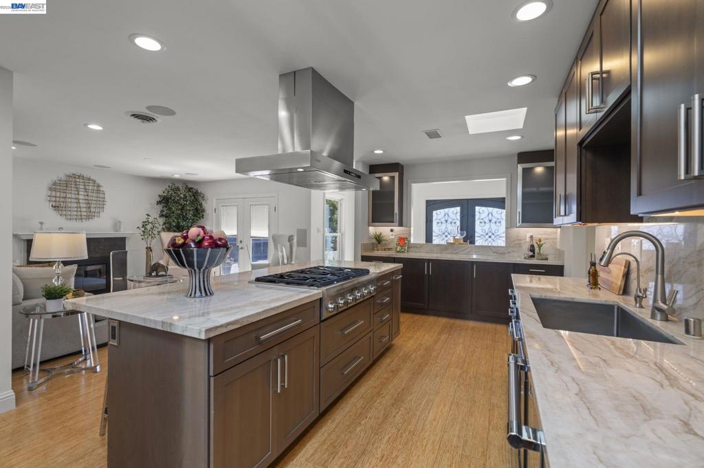35596 Linda Dr, Fremont, CA 94536 — photo 1