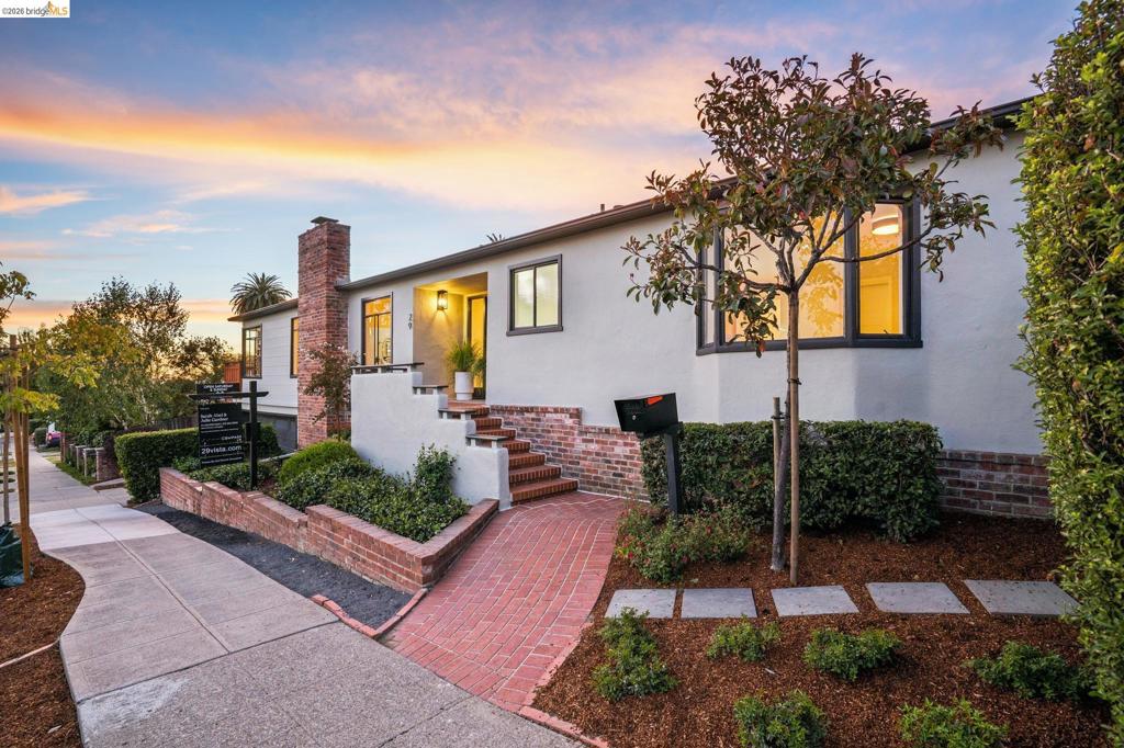 29 Vista Avenue, Piedmont, CA 94611-4030 — photo 1
