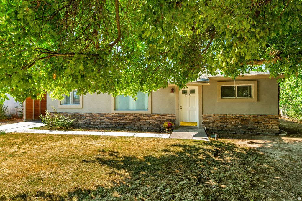 4445 W 4745 S, Kearns, UT 84118 — photo 1