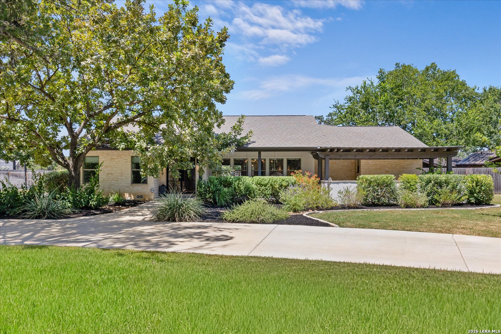 429 Lakeview Blvd., New Braunfels, TX 78130 — photo 1