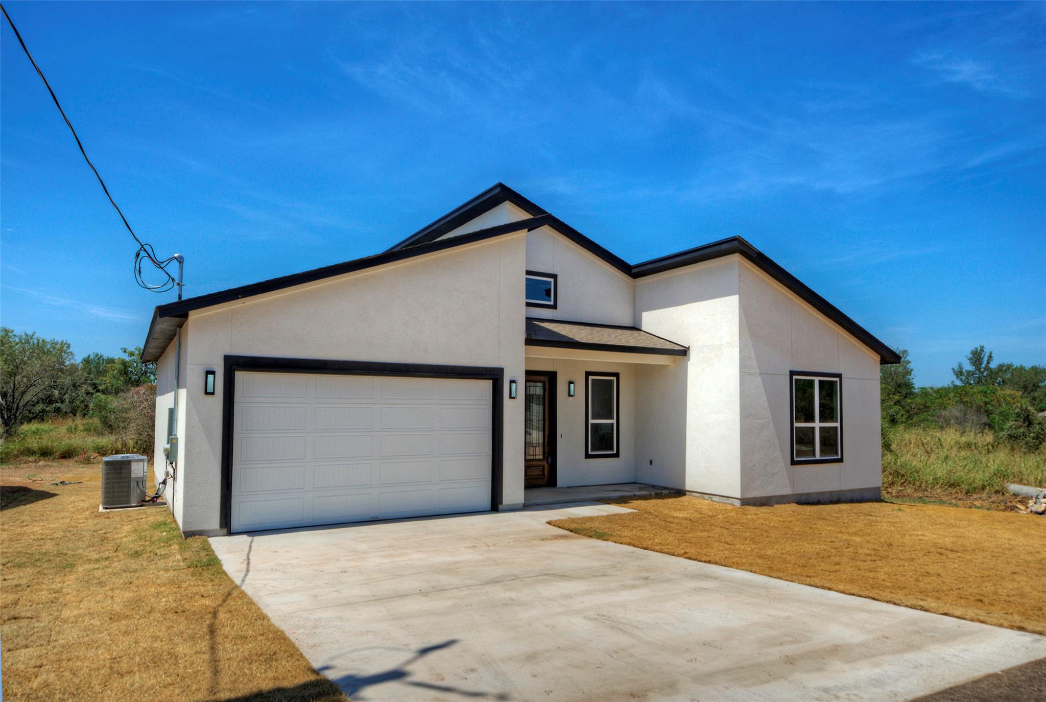 149 Waimanalo, Bastrop, TX 78602 — photo 1
