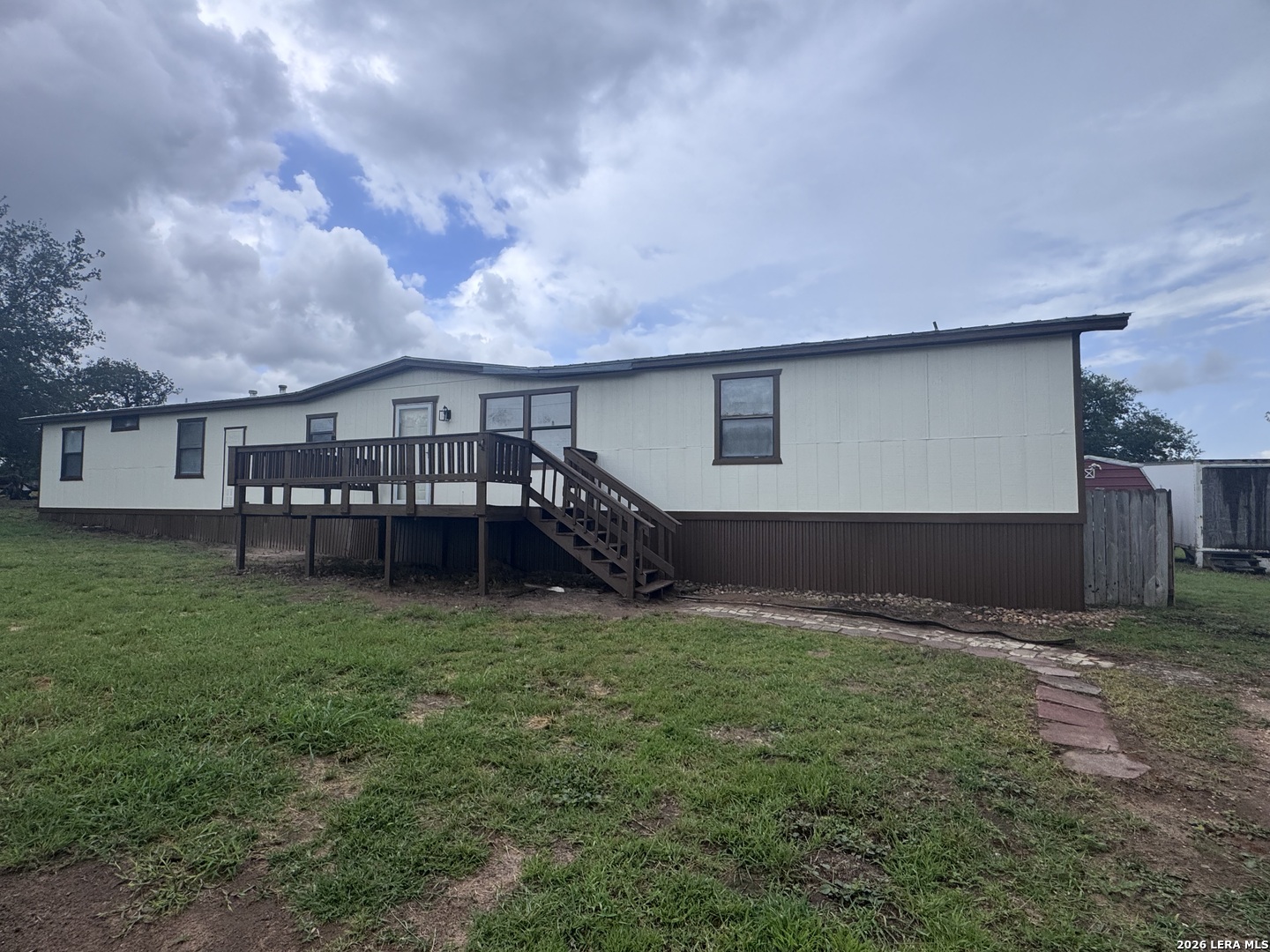 148 HICKORY HILL DR, La Vernia, TX 78121 — photo 1