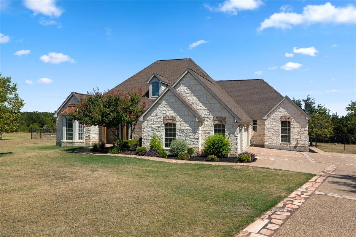 212 Neal, Liberty Hill, TX 78642 — photo 1
