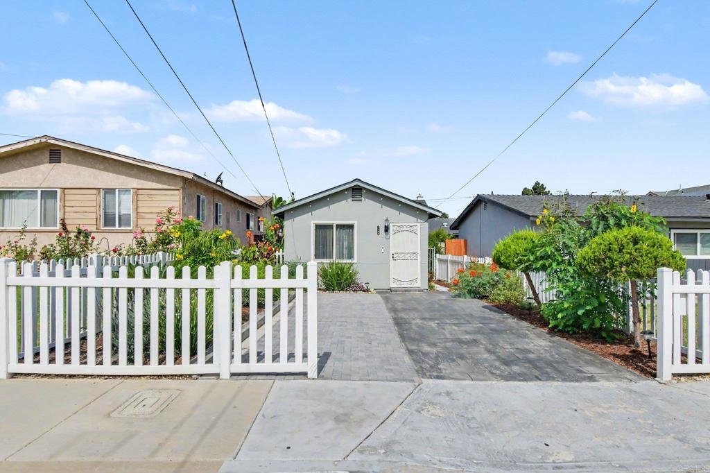 1150 14th. St., Imperial Beach, CA 91932 — photo 1