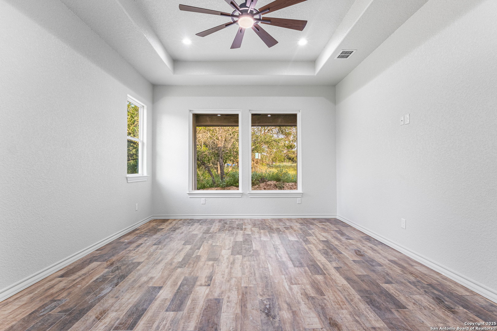 114 CR 6875, ,  78059 — photo 1