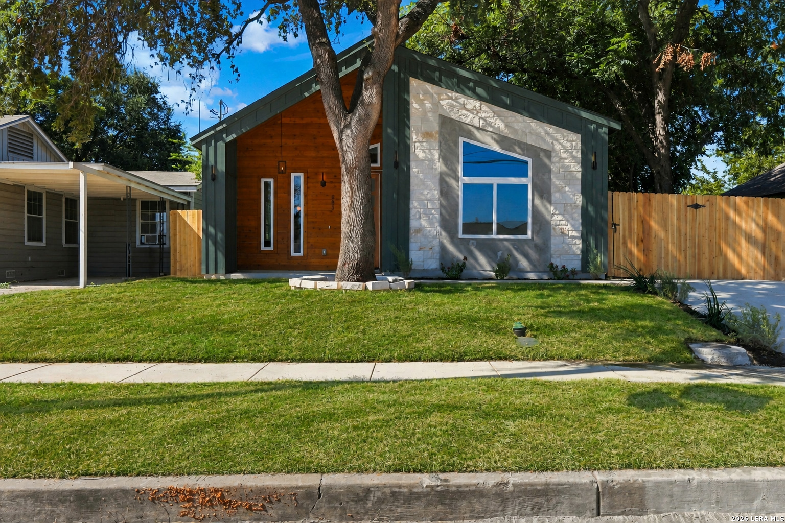 803 MCKINLEY AVE, San Antonio, TX 78210 — photo 1