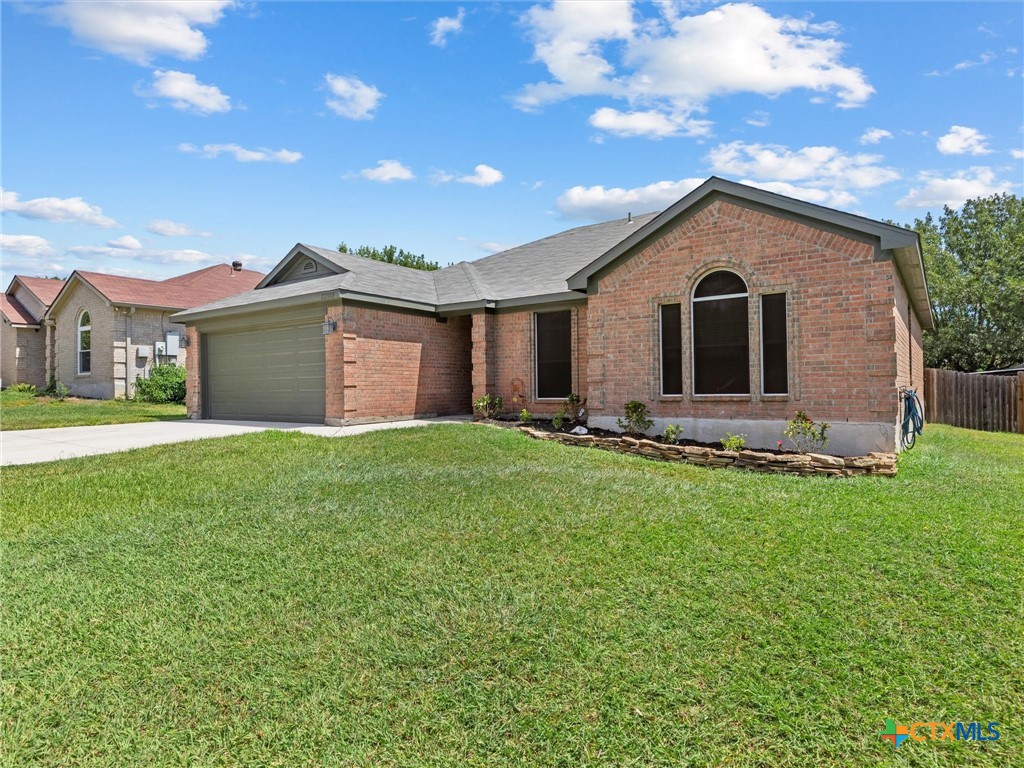 2209 Stonecrest Path, New Braunfels, TX 78130 — photo 1