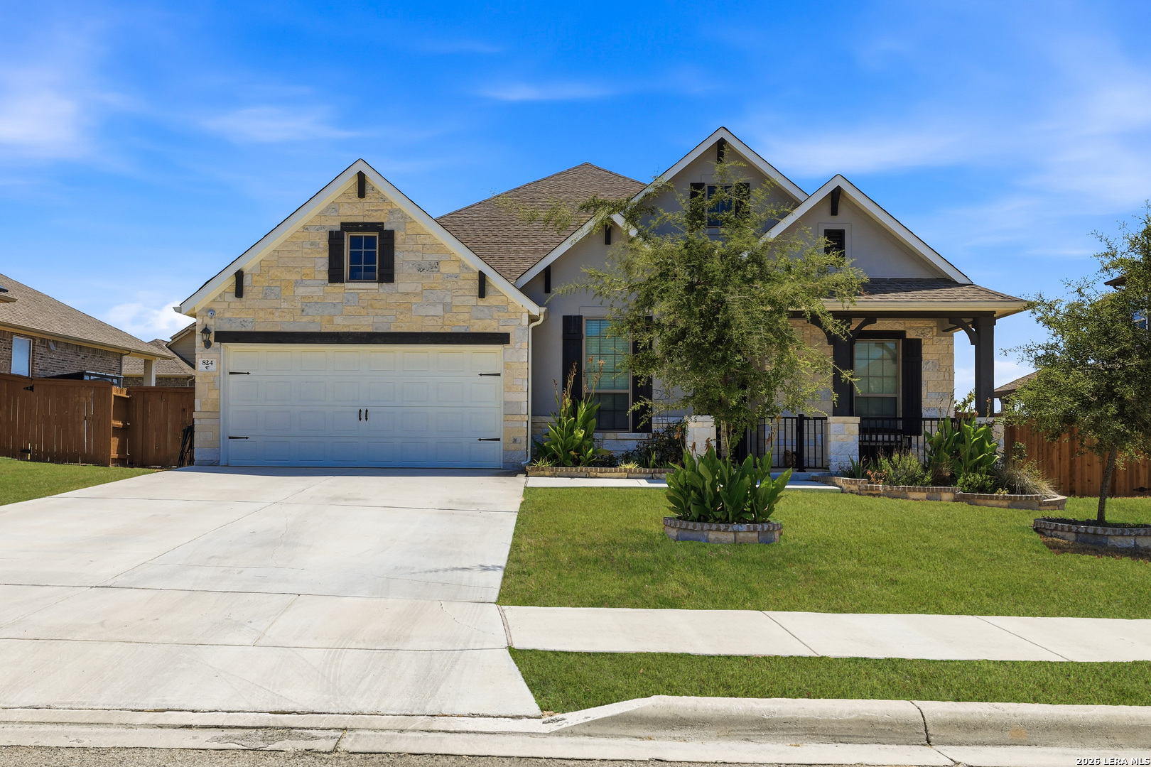 824 FOXBROOK WAY, Cibolo, TX 78108 — photo 1