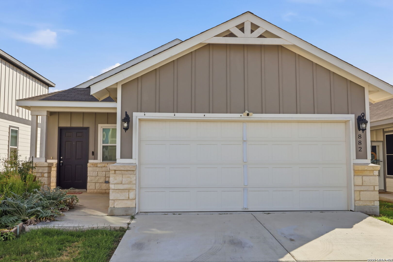 882 Crested Iris, New Braunfels, TX 78130 — photo 1