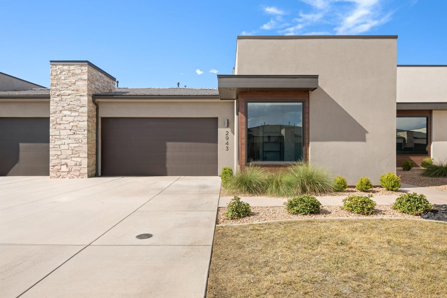 2943 E Snowberry DR, St George, UT 84790 — photo 1