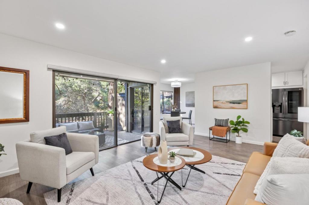 3350 La Mesa Drive 4, San Carlos, CA 94070 — photo 1