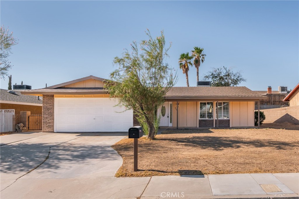 936 Windy, Barstow, CA 92311 — photo 1