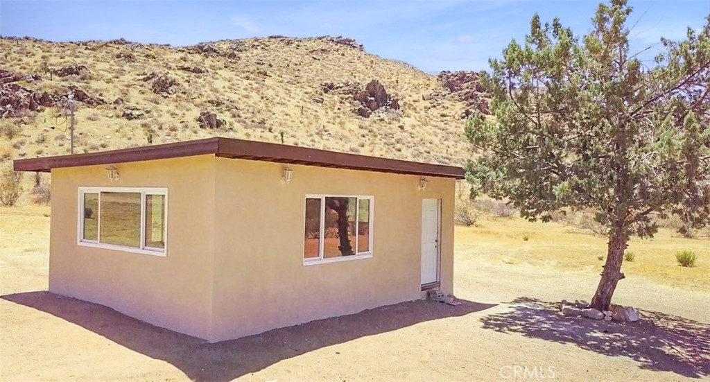 27127 Zuni Road, Apple Valley, CA 92307 — photo 1