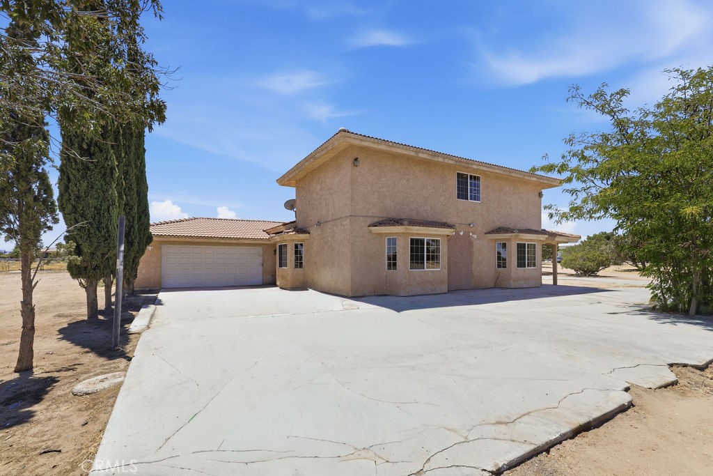 8173 Bandicoot Trail, Hesperia, CA 92344 — photo 1