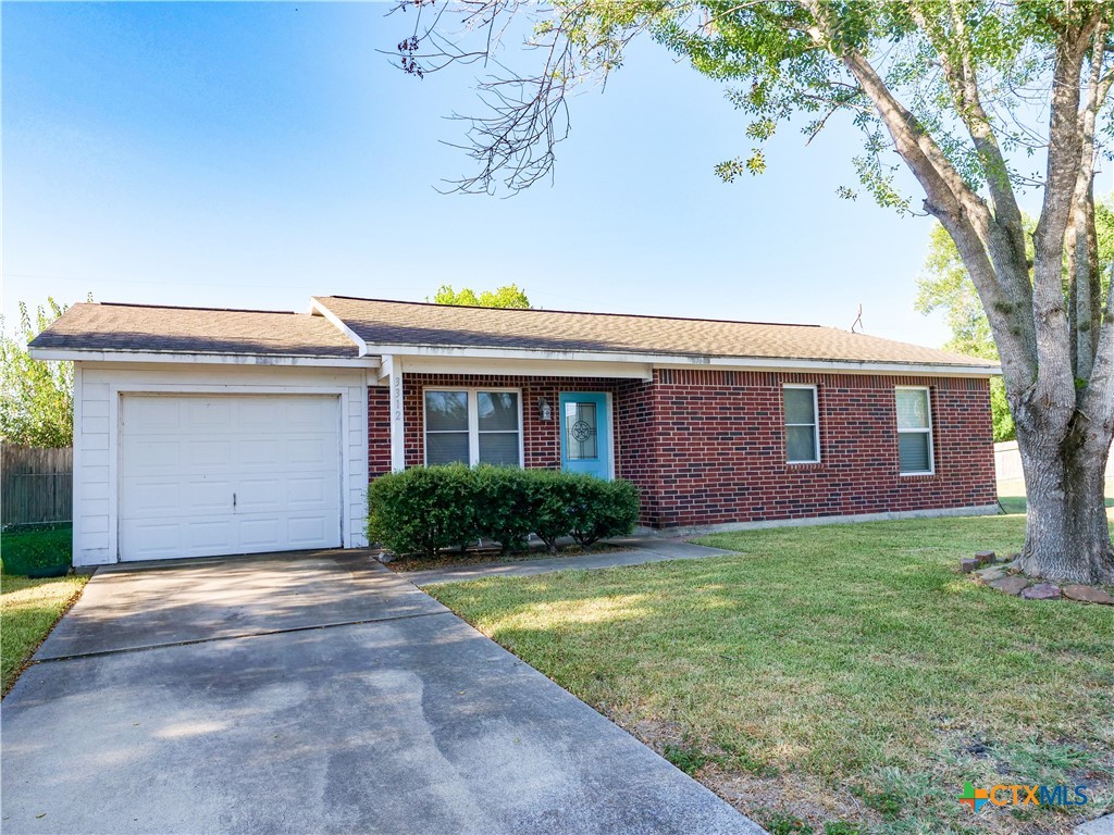 3312 Gayle Street, Victoria, TX 77901 — photo 1
