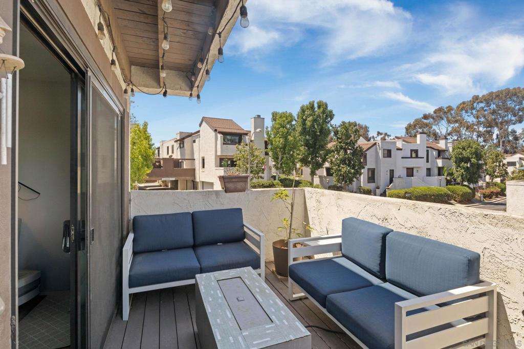 2287 Caminito Pasada 101, San Diego, CA 92107 — photo 1
