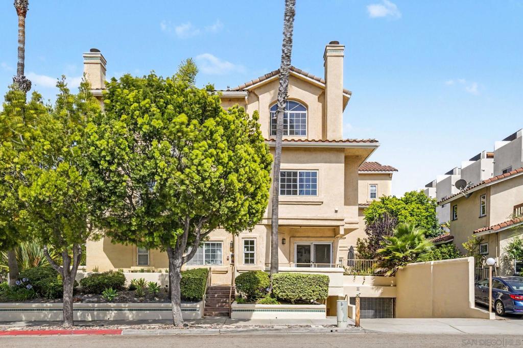 919 W Lewis St 1, San Diego, CA 92103 — photo 1