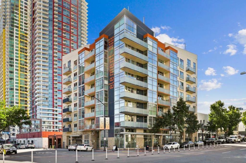 550 15th St. 207, San Diego, CA 92101 — photo 1