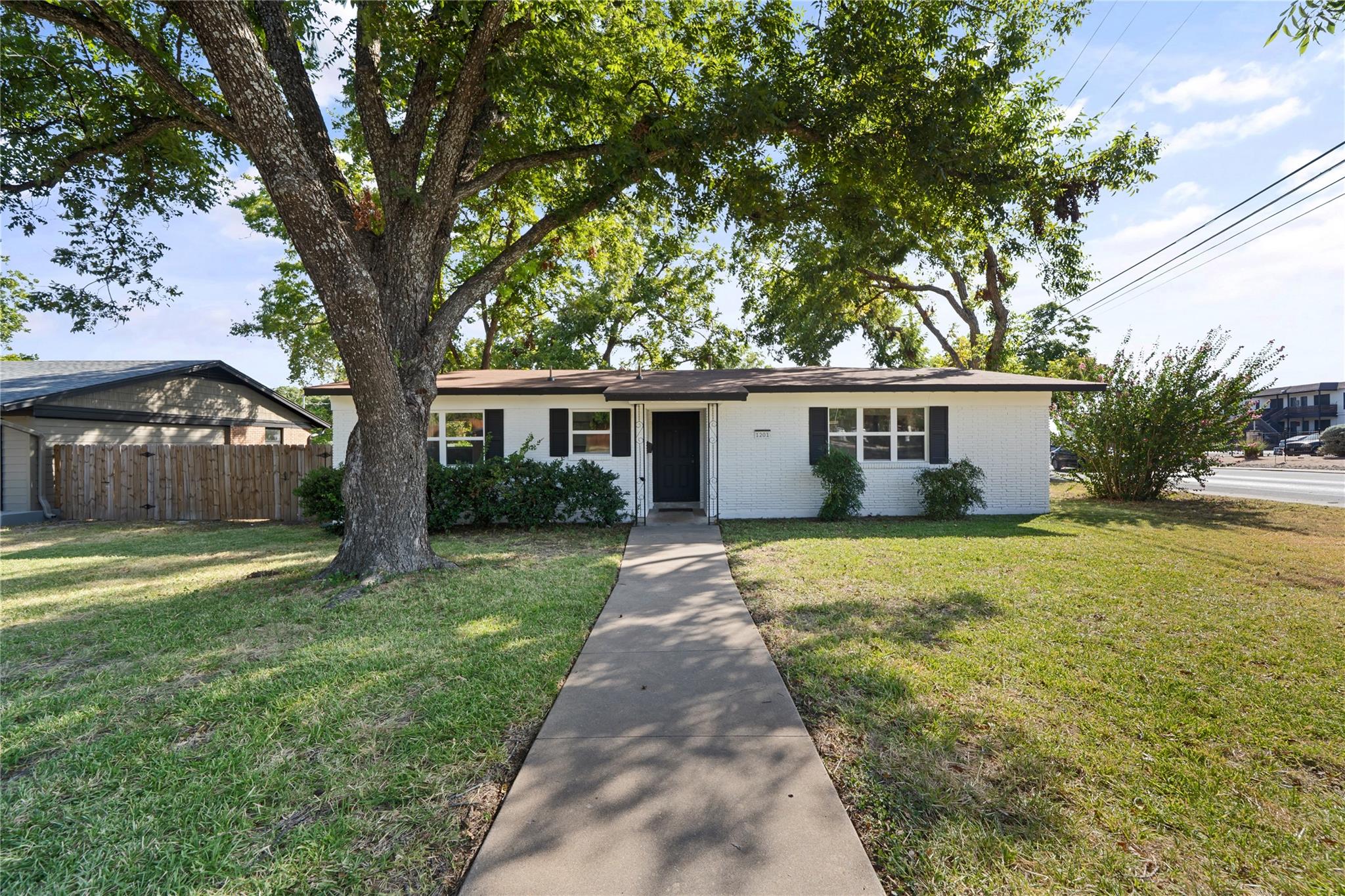 1201 Ridgehaven Dr, Austin, TX 78723 — photo 1