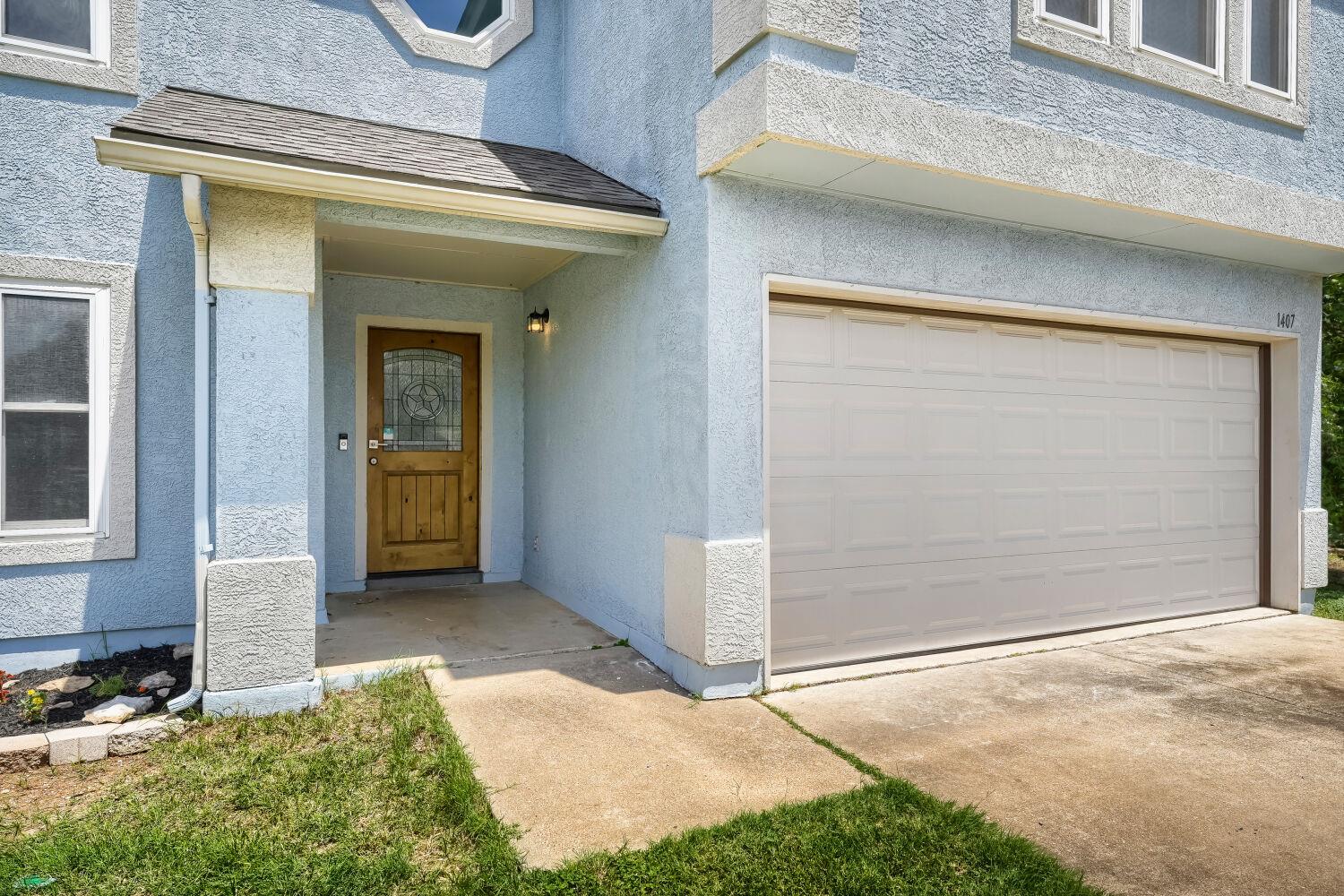 1407  Bullhill Cv, Cedar Park, TX 78613 — photo 1