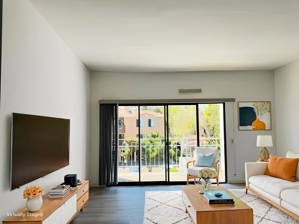 8320 Regents Road 2P, San Diego, CA 92122 — photo 1