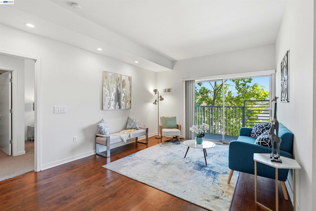6465 San Pablo Ave 3-2, Oakland, CA 94608 — photo 1