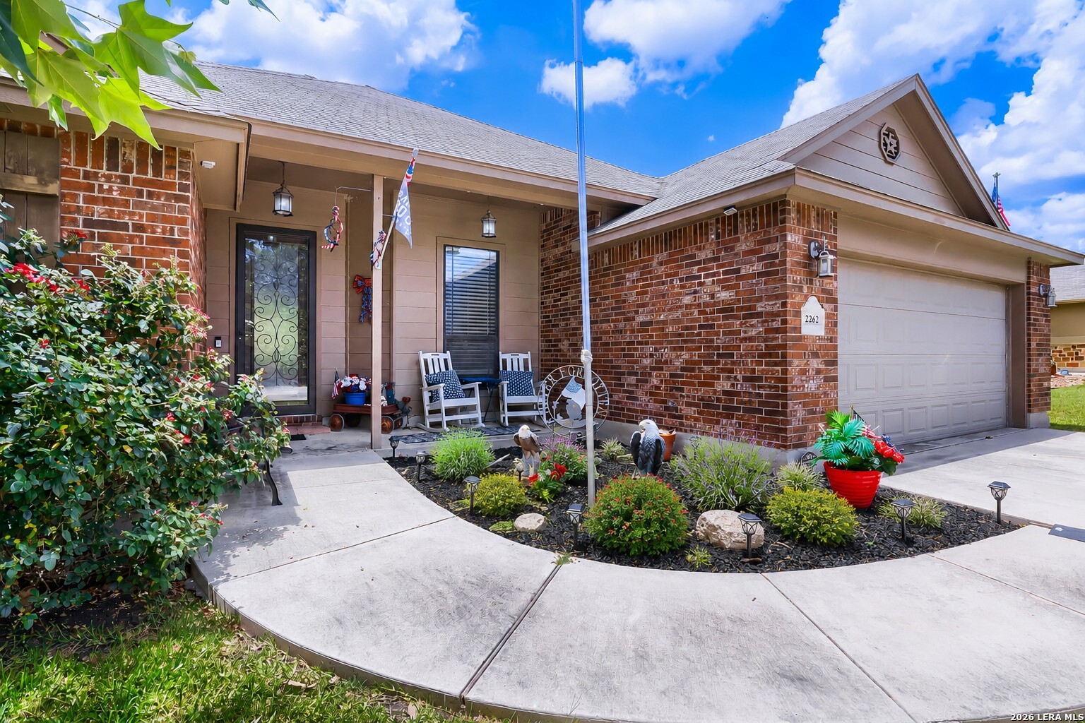 2262 Sun Chase Blvd, New Braunfels, TX 78130 — photo 1