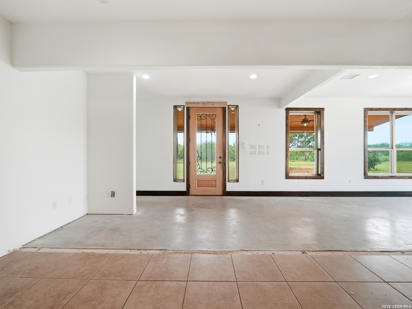 1253 COUNTY ROAD 7421, Yancey, TX 78886 — photo 1