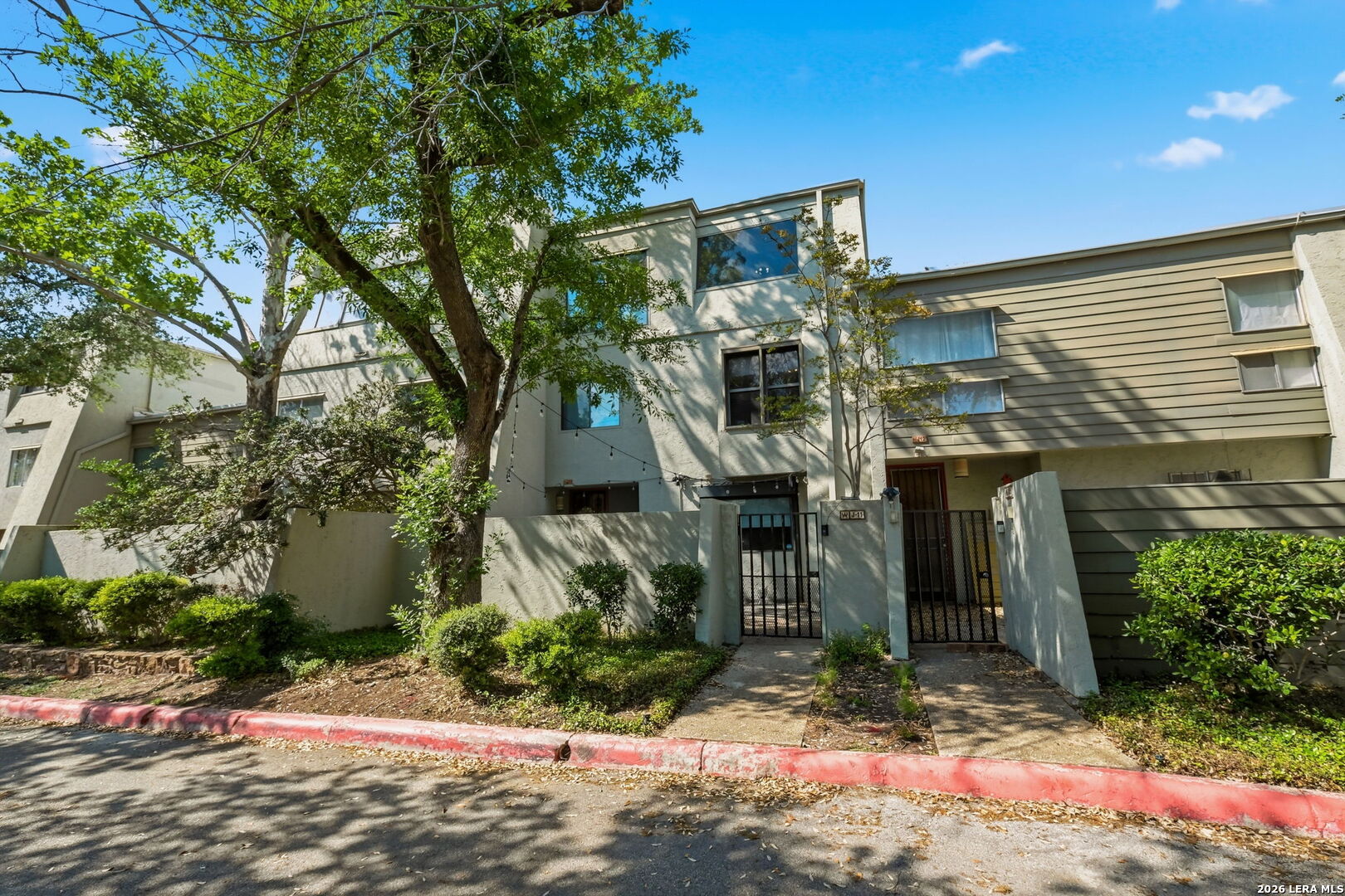 3103 Eisenhauer Rd, San Antonio, TX 78209 — photo 1