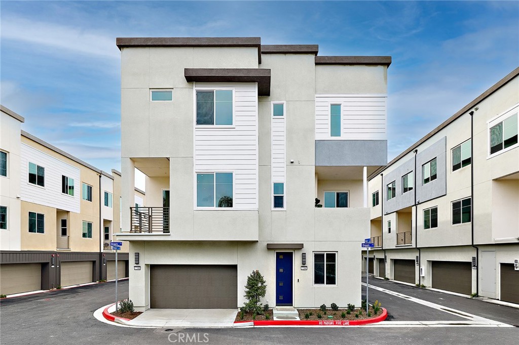 7266 Pointbreak Drive, Huntington Beach, CA 92647 — photo 1