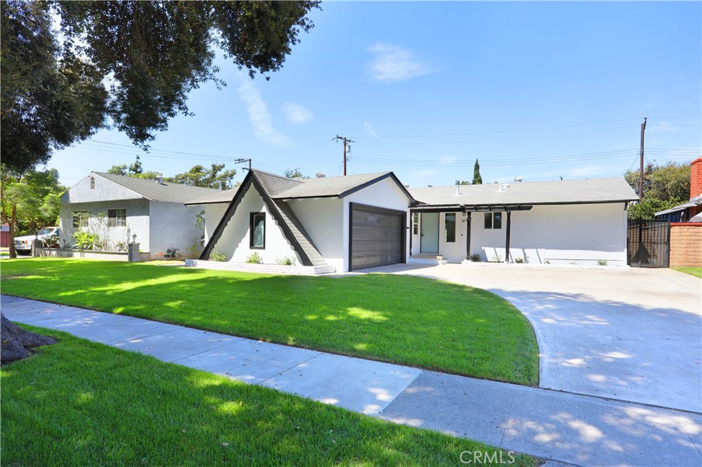 2105 W Hall, Santa Ana, CA 92704 — photo 1