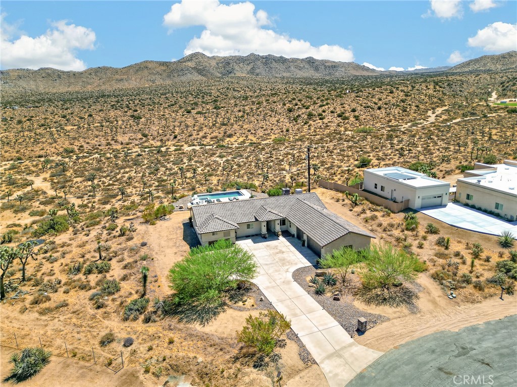 8997 Hermosa Avenue, Yucca Valley, CA 92284 — photo 1