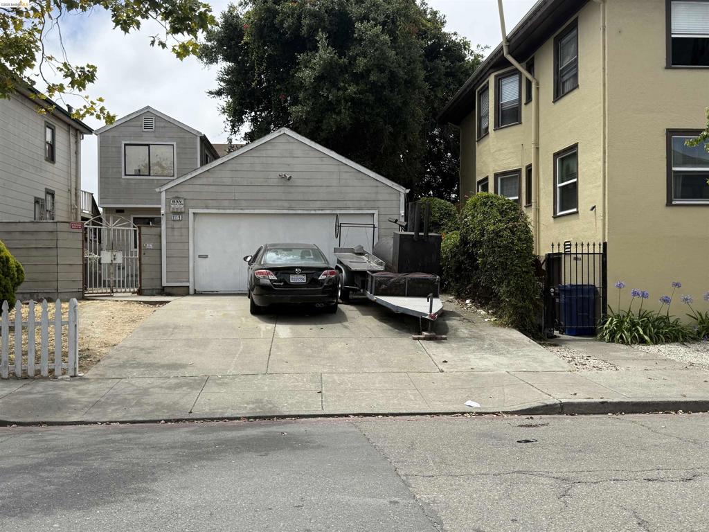 1119 16Th St, Oakland, CA 94607 — photo 1