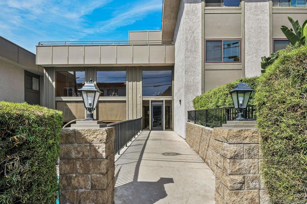 3940 Dove Street 204, San Diego, CA 92103 — photo 1