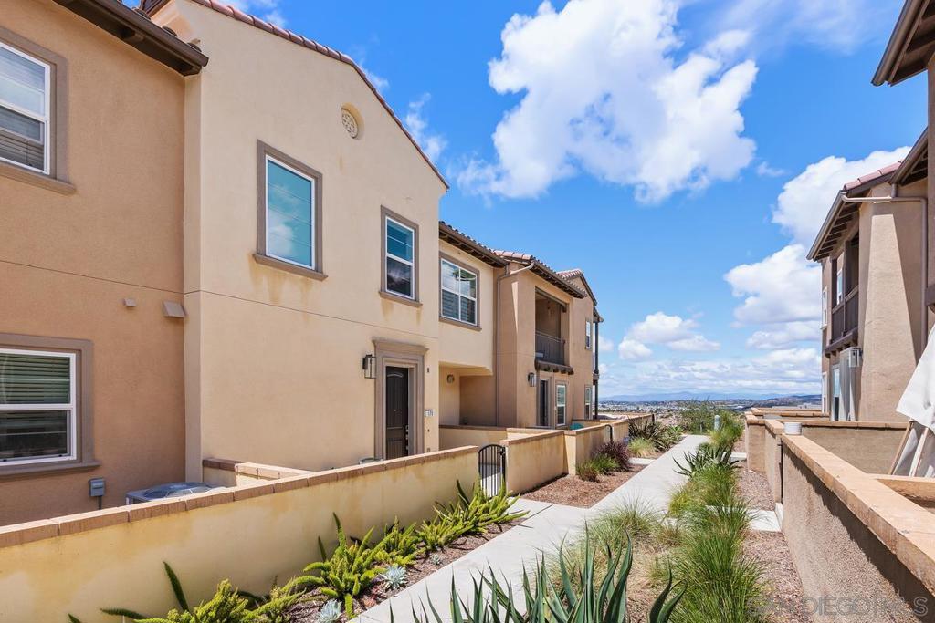 170 Diamante Rd, San Marcos, CA 92078 — photo 1