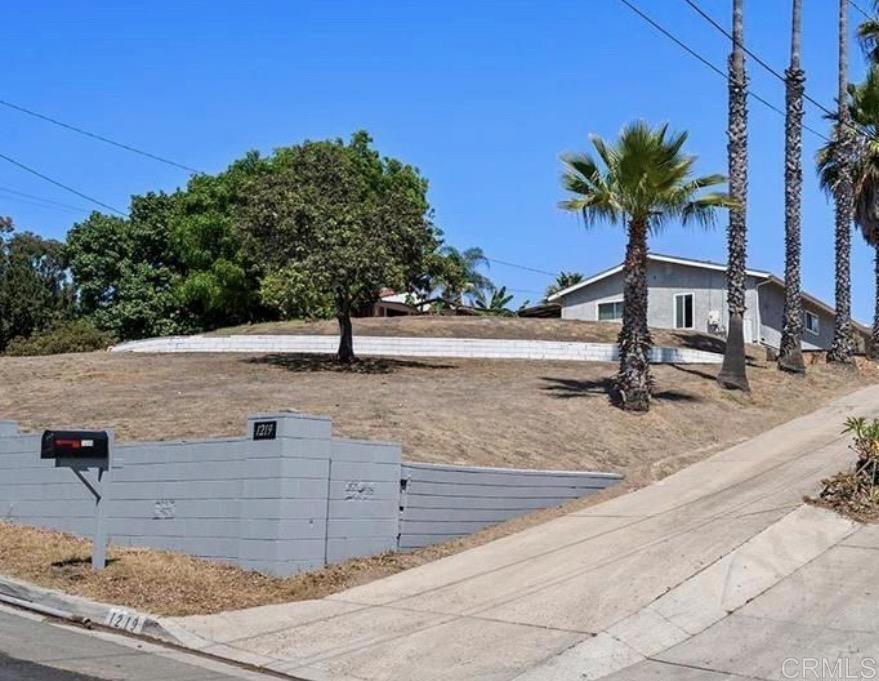 1219 Wren Street, San Diego, CA 92114 — photo 1