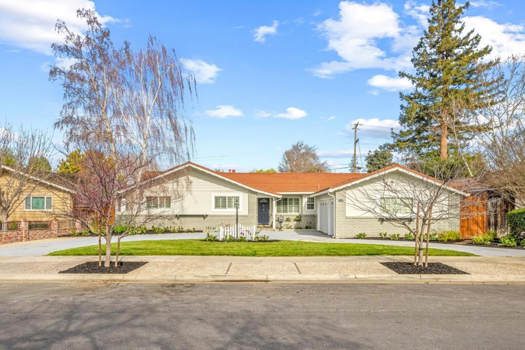 2320 Mazzaglia Avenue, San Jose, CA 95125 — photo 1