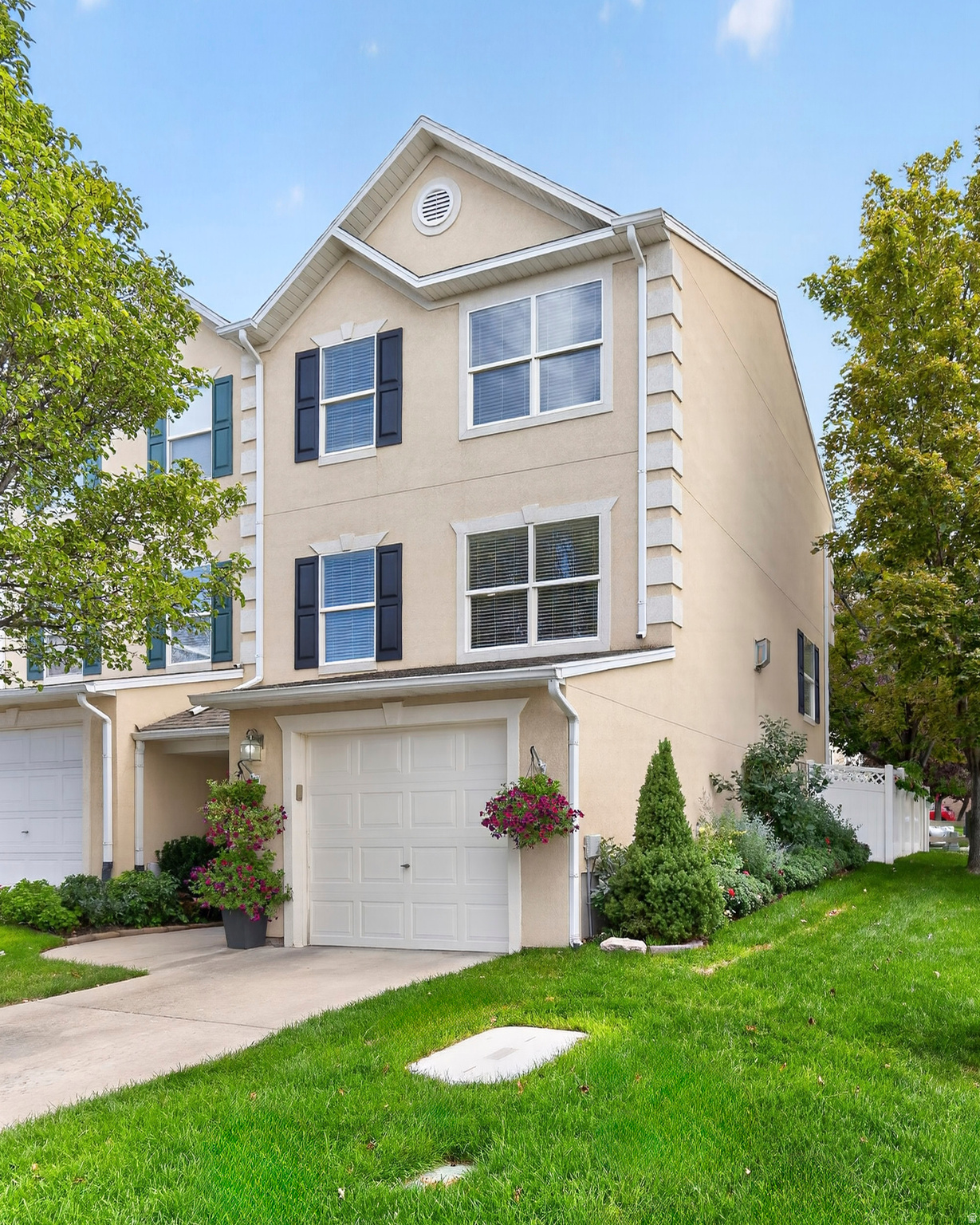 436 E BRAIDHILL DR #251, Draper, UT 84020 — photo 1