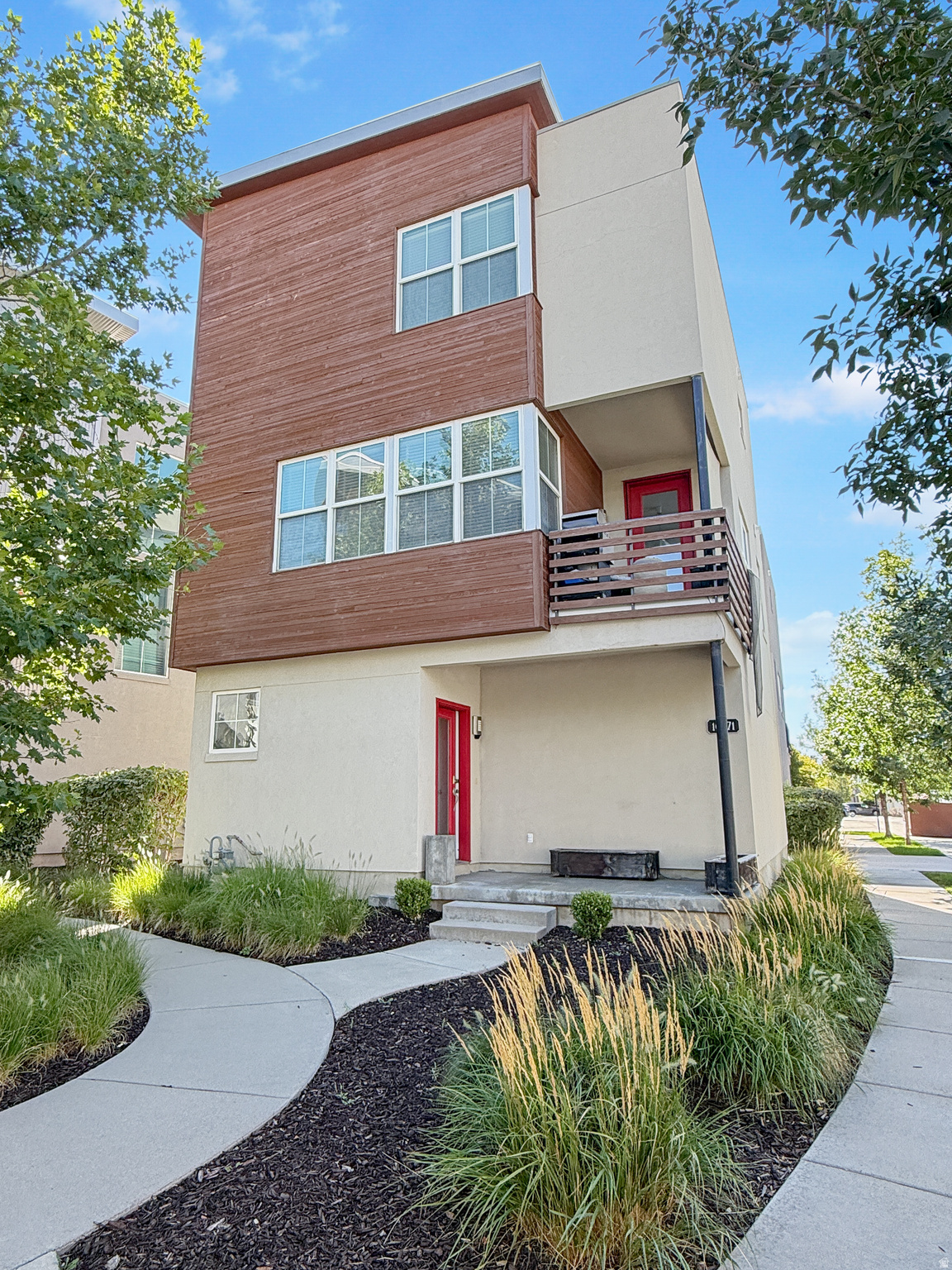 10371 S ROARING CREEK LN, South Jordan, UT 84009 — photo 1