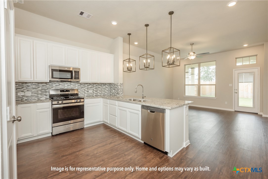 704 James Parker, Killeen, TX 76542 — photo 1