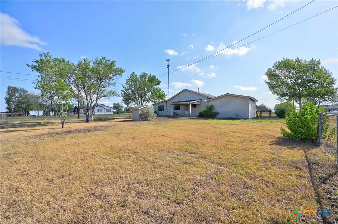 1134 State Higway 95, Shiner, TX 77984 — photo 1