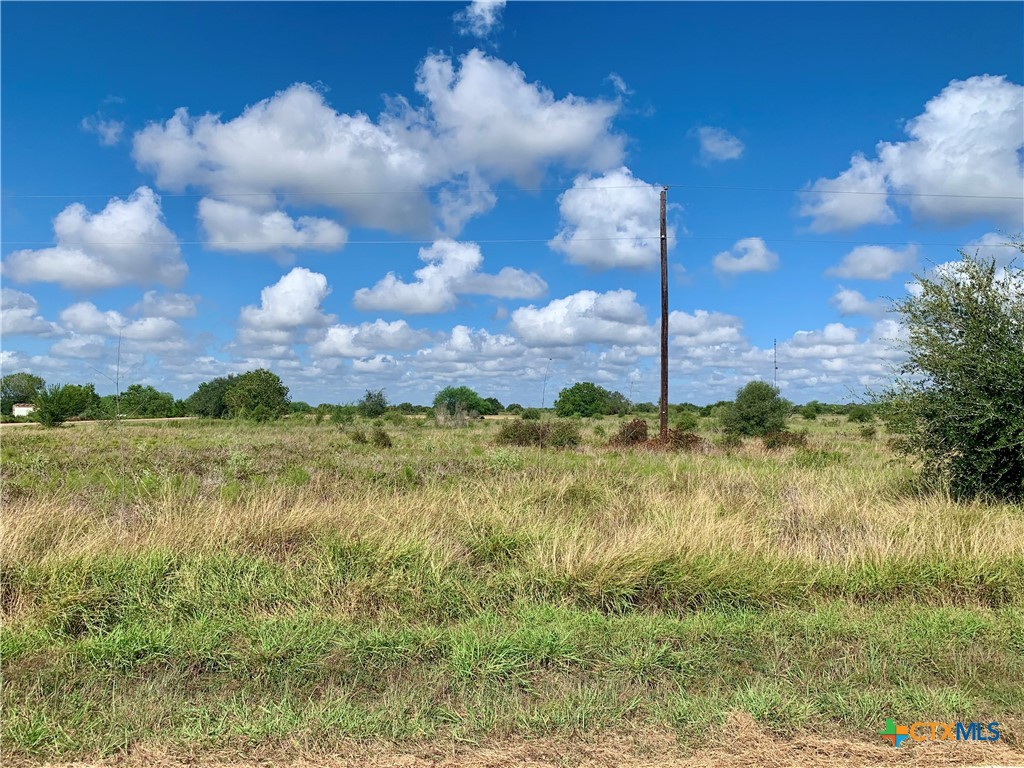 00 Nursery, Victoria, TX 77904 — photo 1