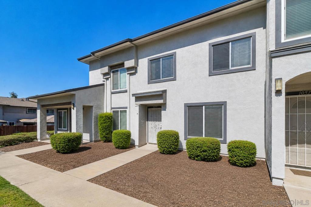 10657 Prince Carlos Ln, Santee, CA 92071 — photo 1