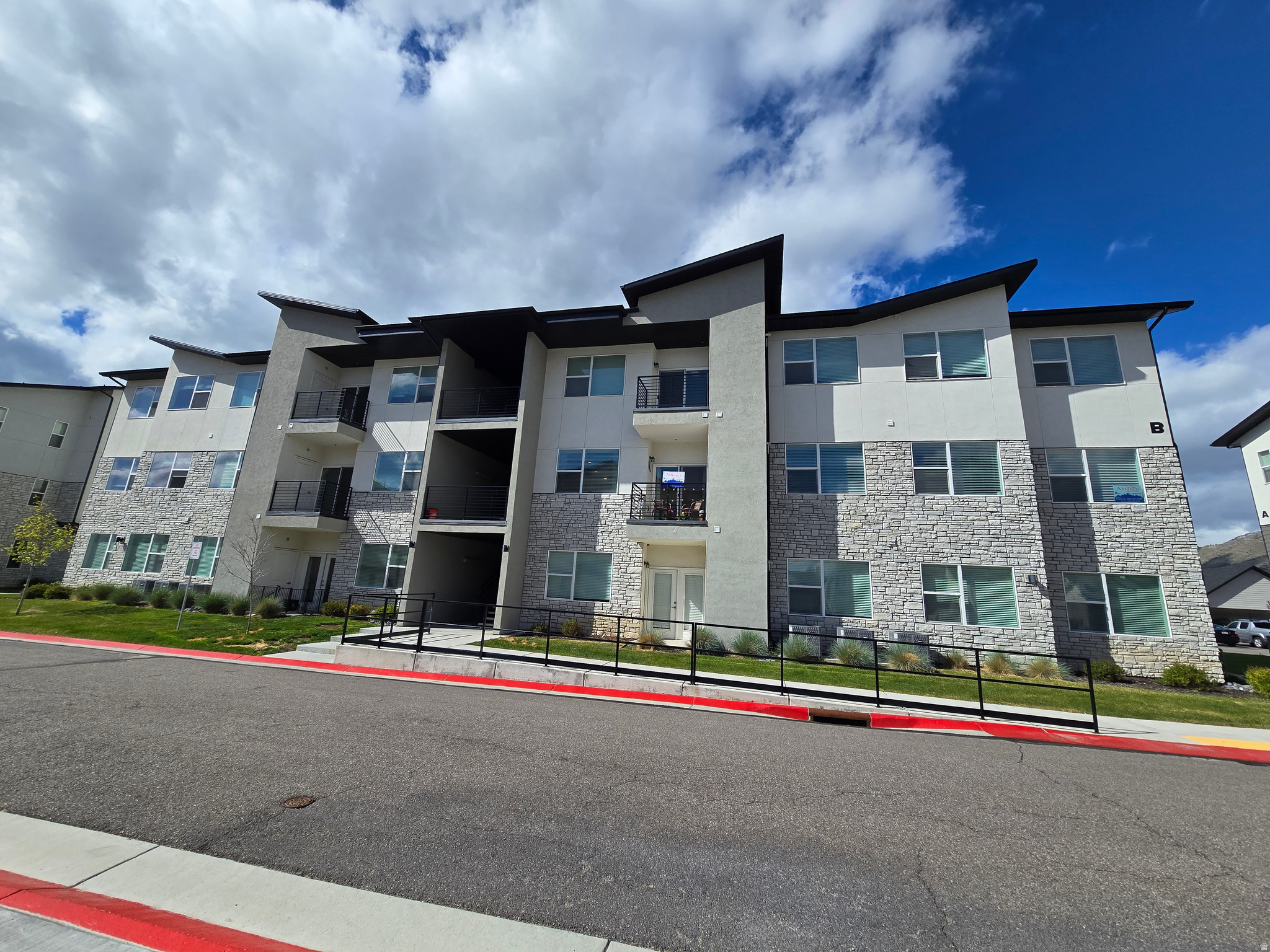 139 E 550 N #202B, Providence, UT 84332 — photo 1