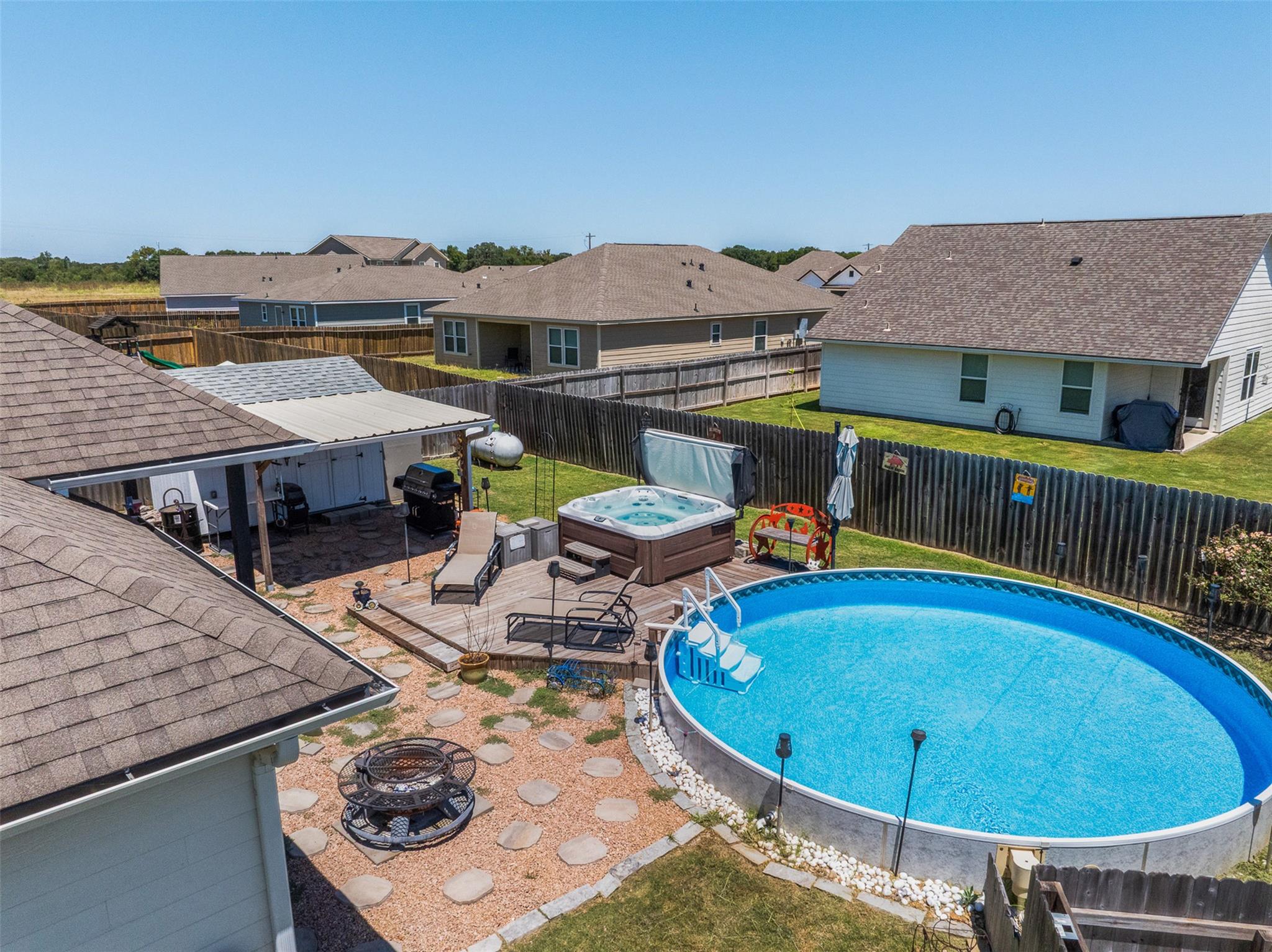 149 Windmill, Snook, TX 77879 — photo 1