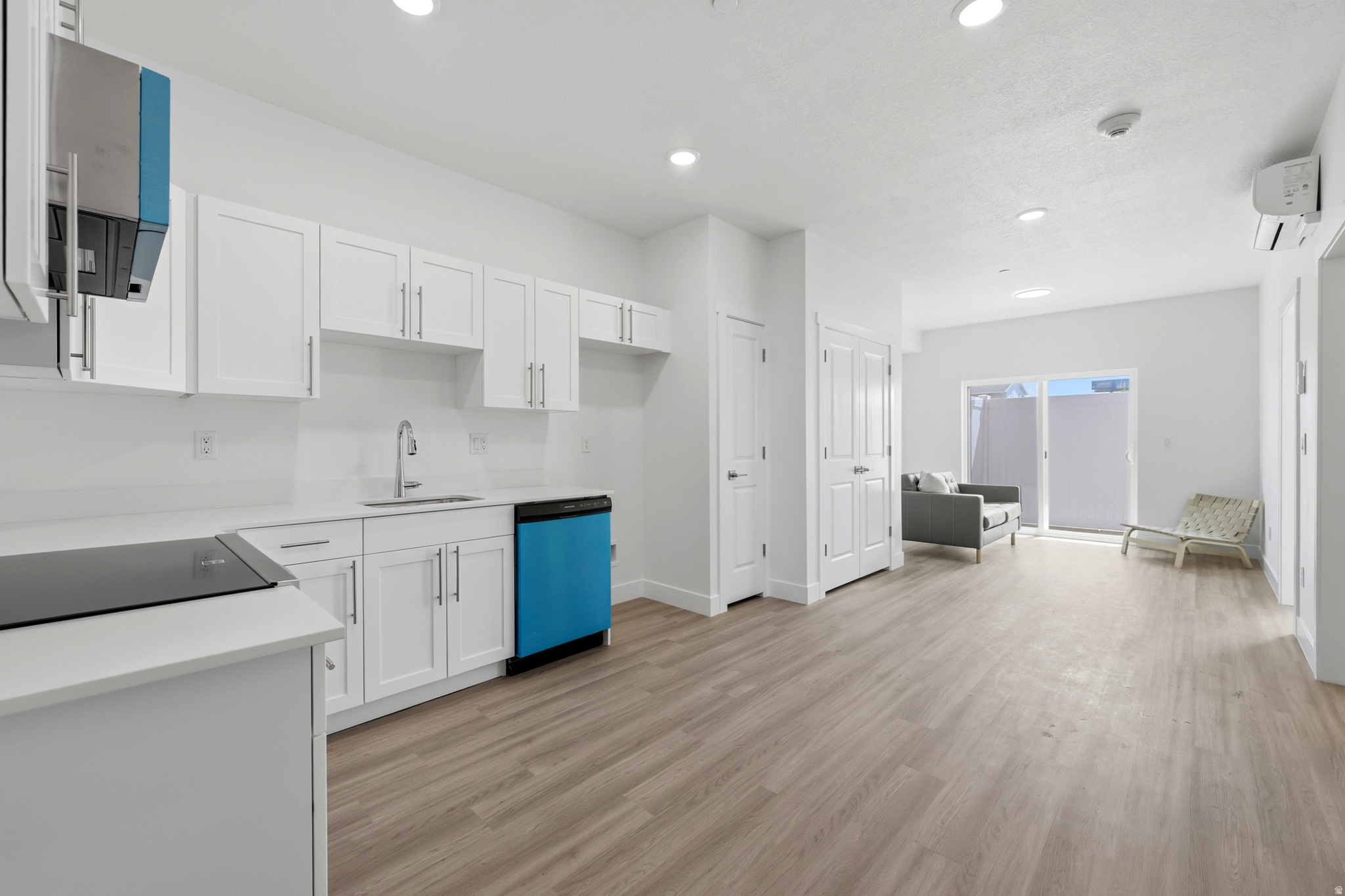 2085 N MAIN ST #109